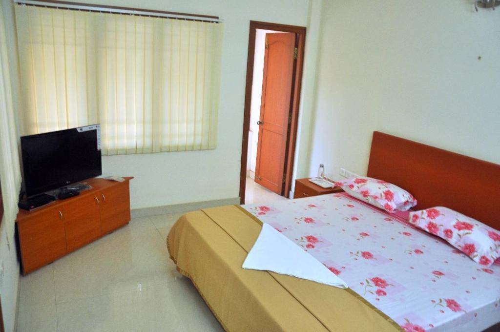 Phoenix Serviced Apartment - 14Th Main Road, Anna Nagar Chennai Ruang foto